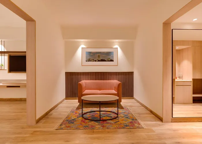 Red Fox By Lemon Tree Hotels, Hyderabad